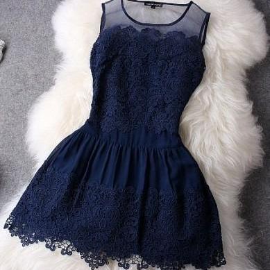 Eugen Yarn Embroidery Lace Sleeveless Dress